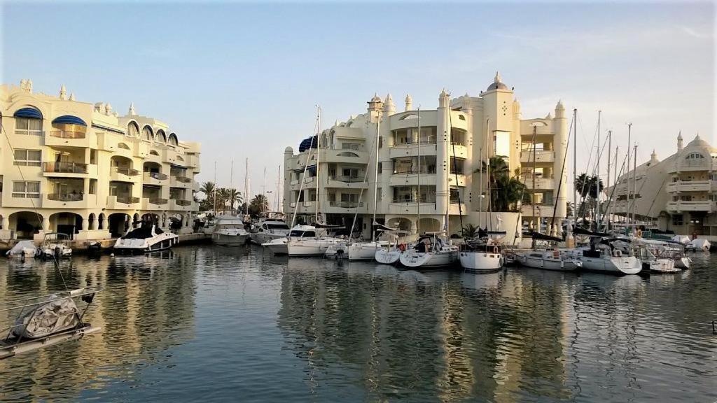 Pueblo Evita Seaview Appartement