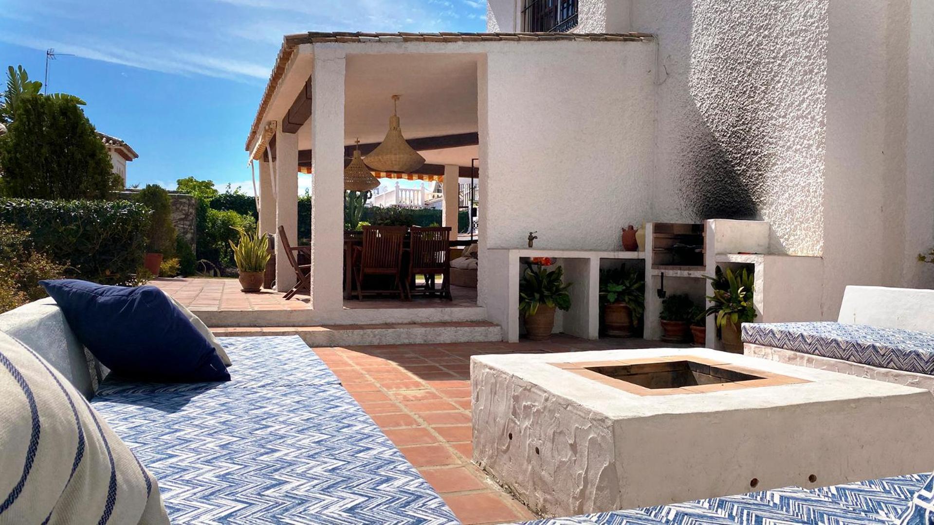 Puerto Marina Villa *
