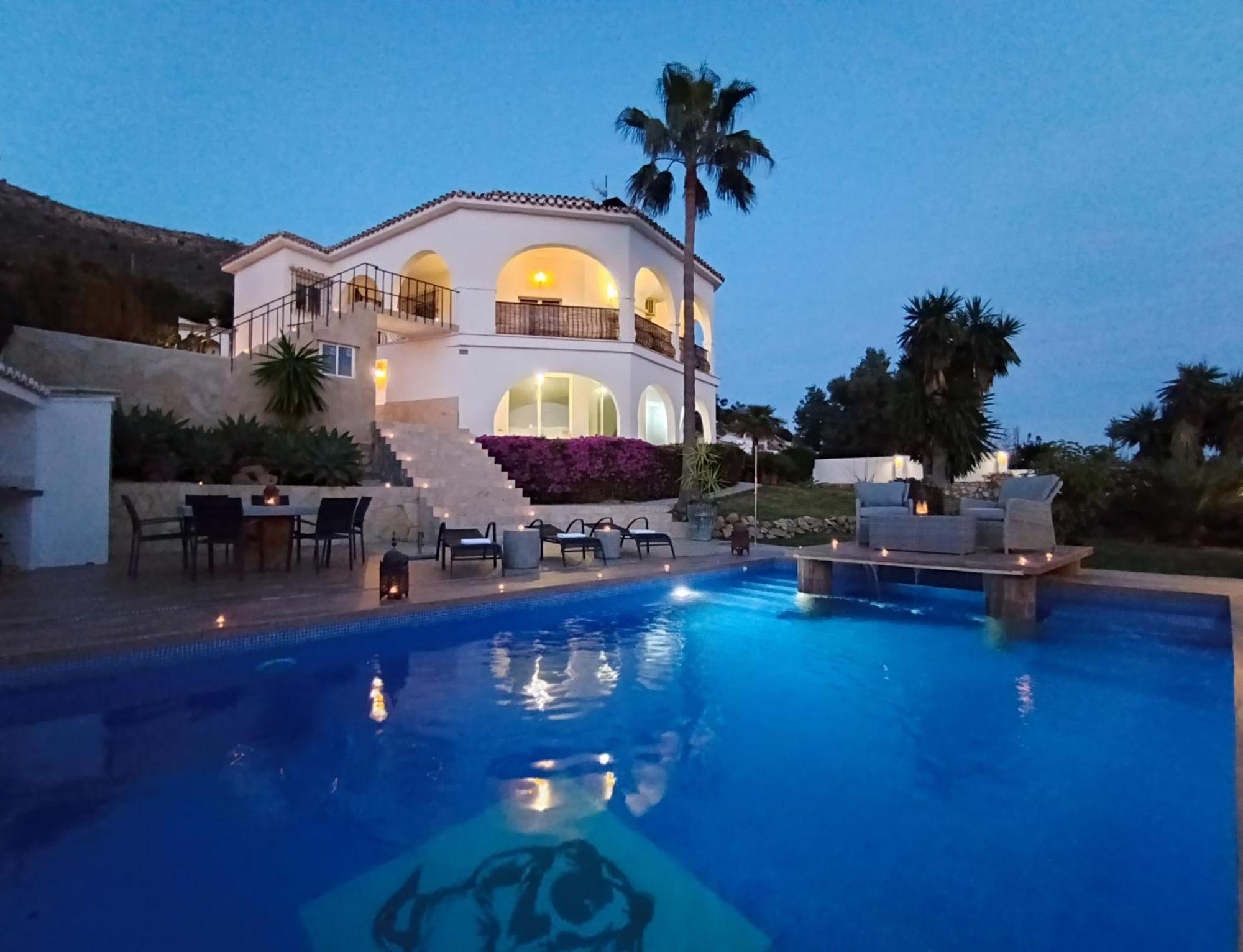 Del Sol Villa