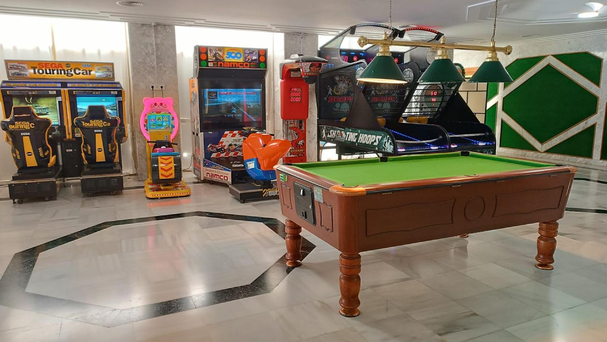 Apartamento Benal Vista Al Mar, Piscina Templada
