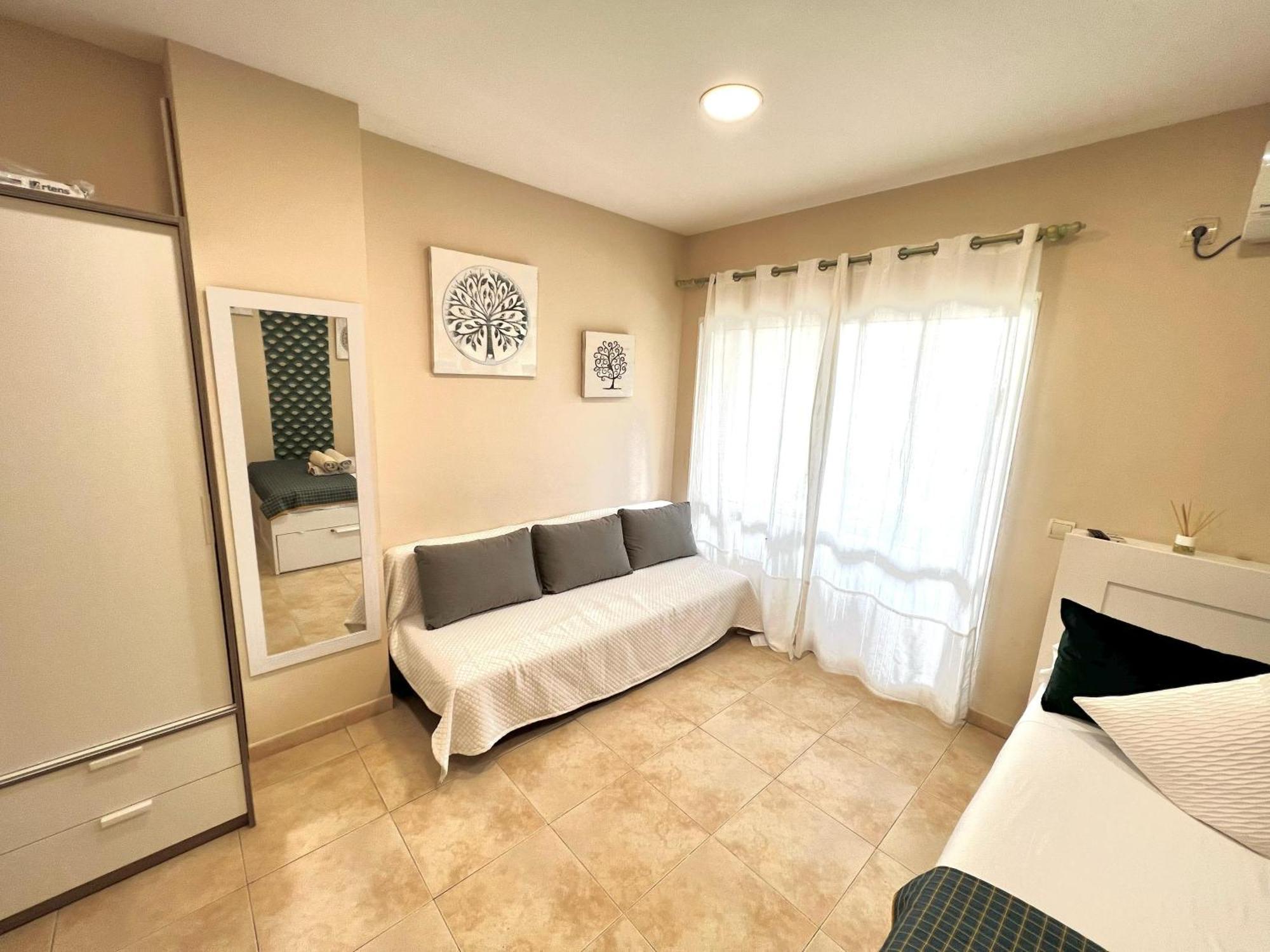 Apartment Estudio Benalbeach New