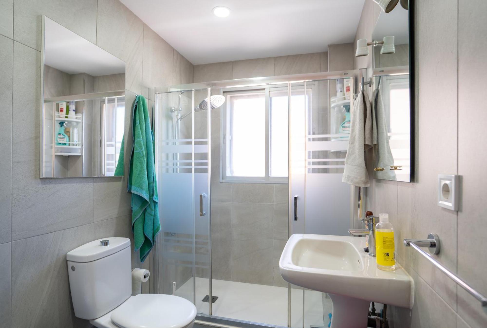 Campingplatz Habitacion Doble Con Bano Compartido En Benalmádena