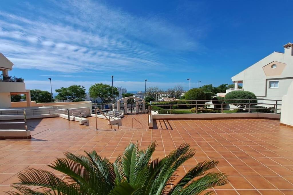 Apartment Vistsolmar -apartamentos Budha - Solo Familias ! Zona Tivoli