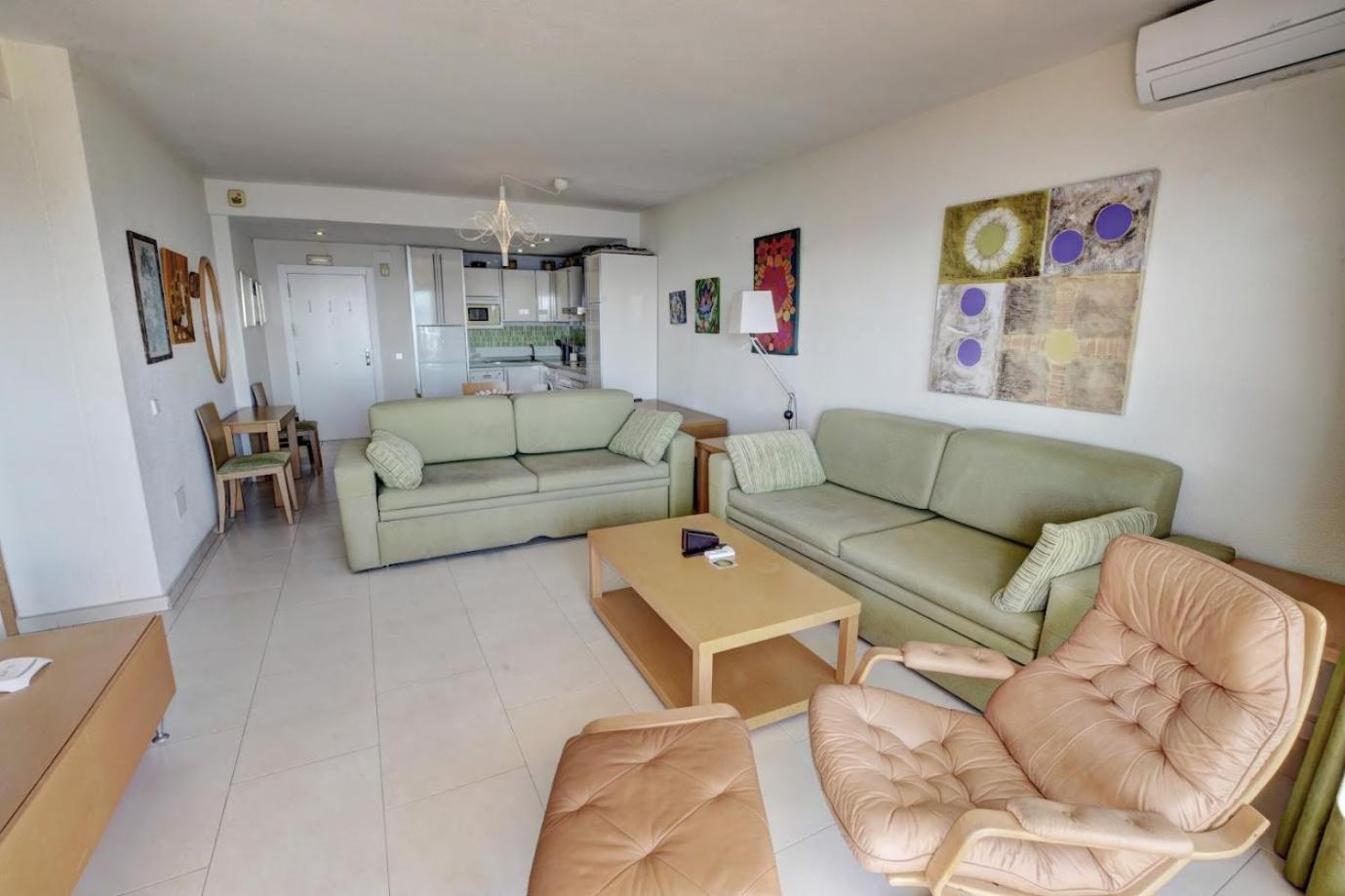 Deluxe Large Sea Views Benalbeach Apartamento