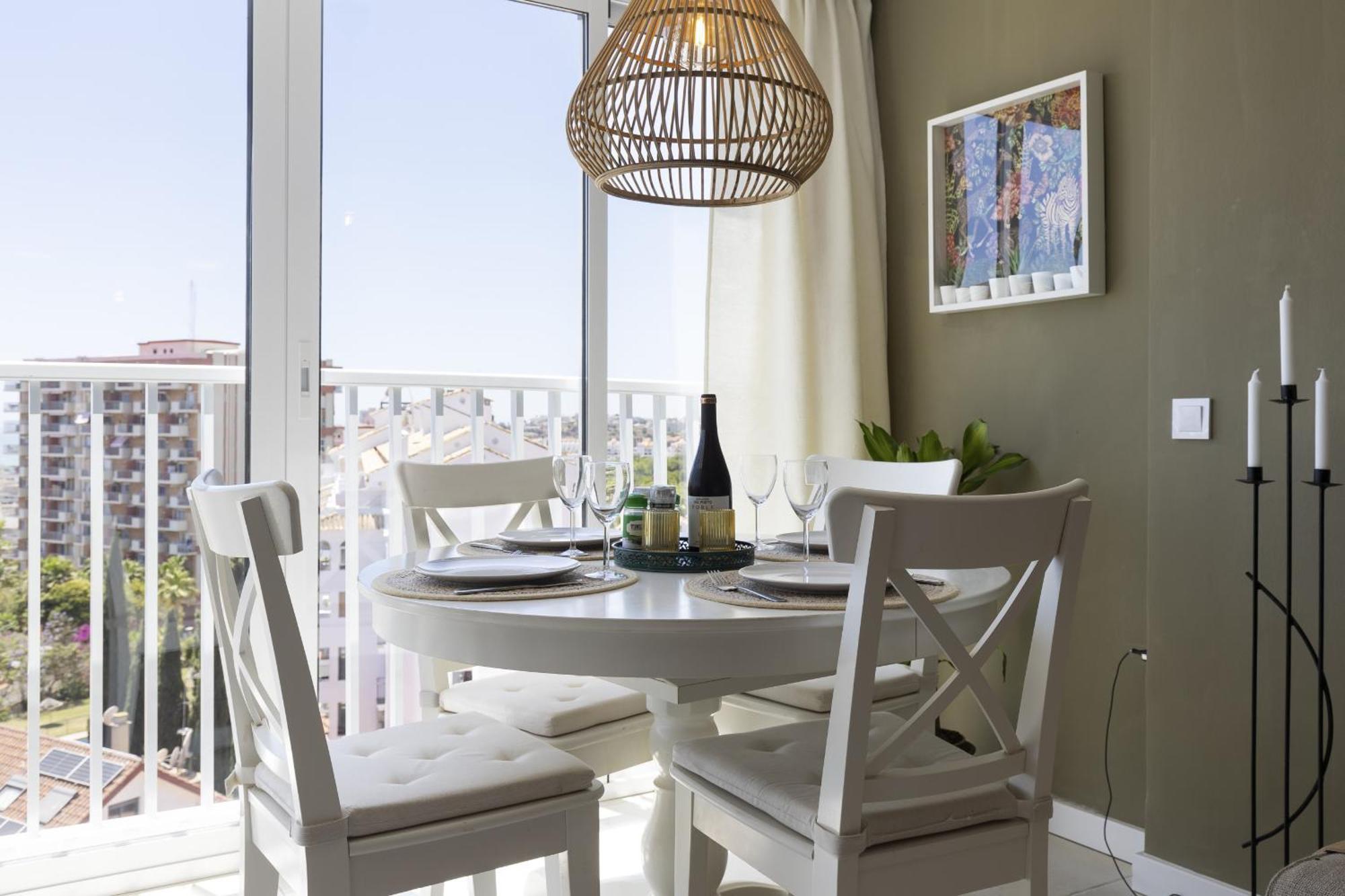 Apartment With Stunning Sea Views, Terrace