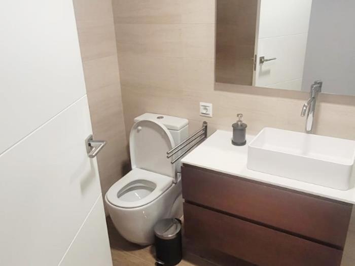Partial Ocean View 3 Bed - 100 M From The * Benalmadena