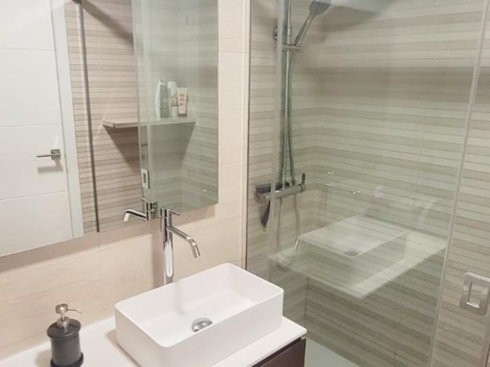 Partial Ocean View 3 Bed - 100 M From The Apartment