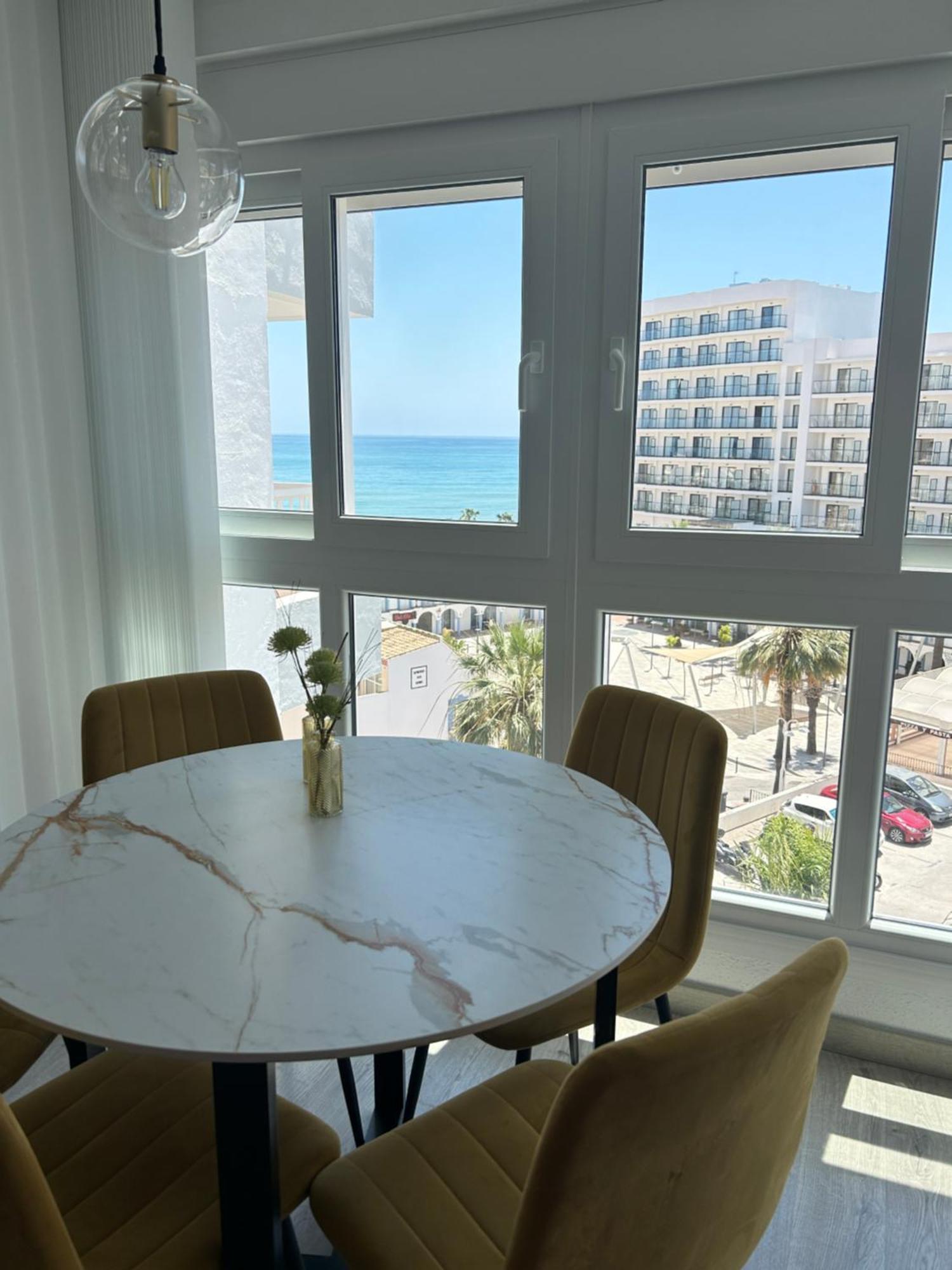 Apartment Diana - Terrace And Pool - 80m From The *