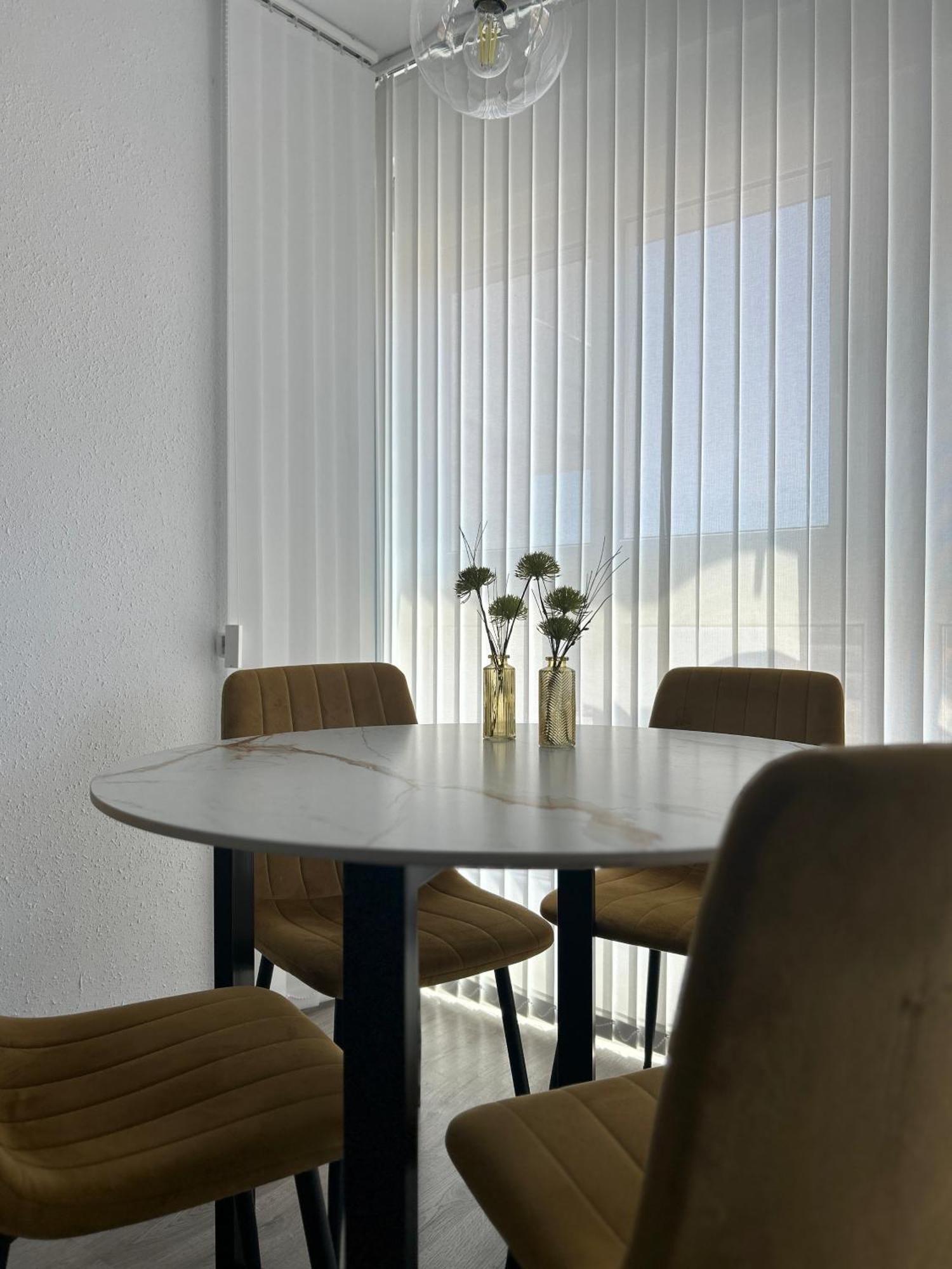 Apartment Diana - Terrace And Pool - 80m From The