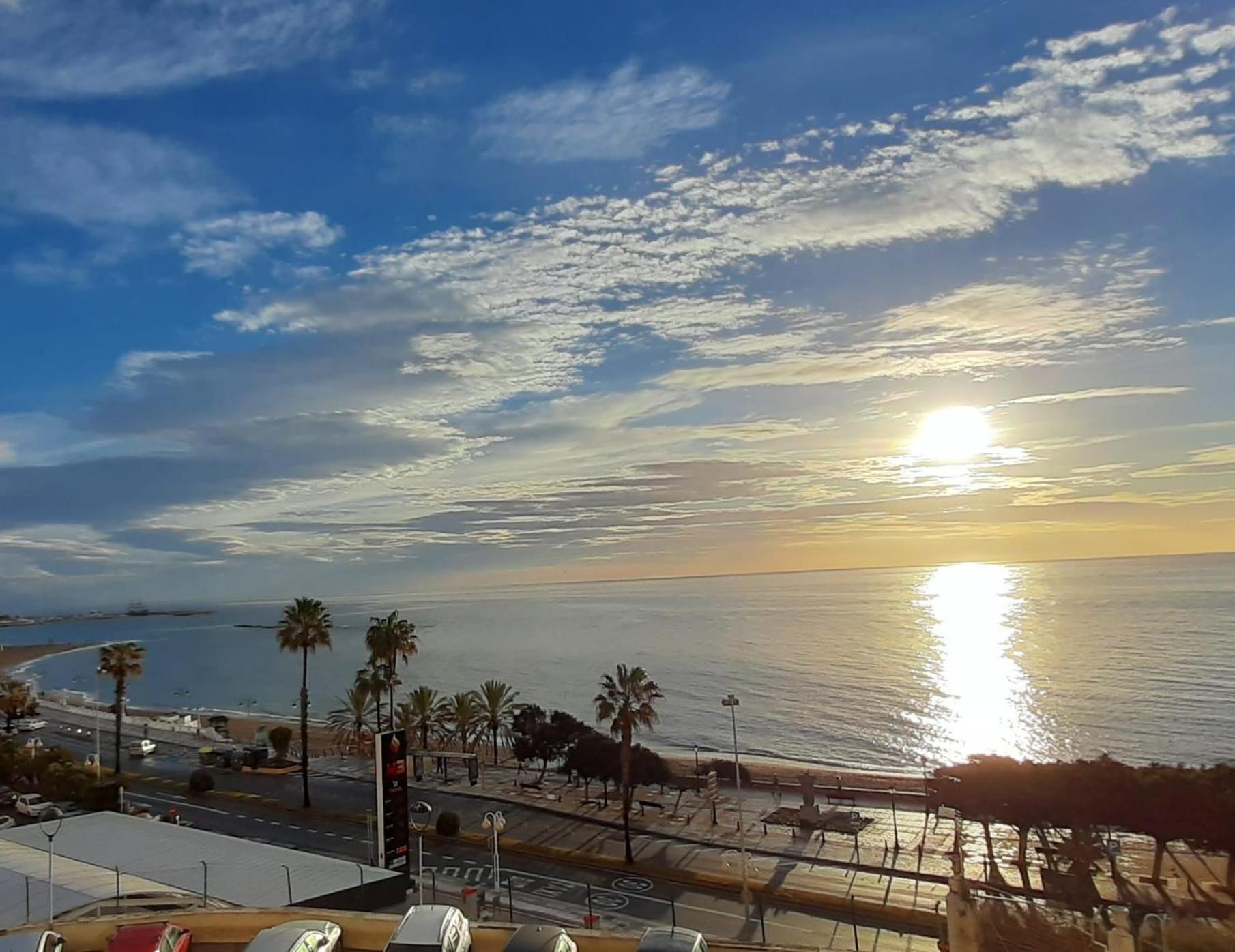 Appartement Benalbeach Holidays *