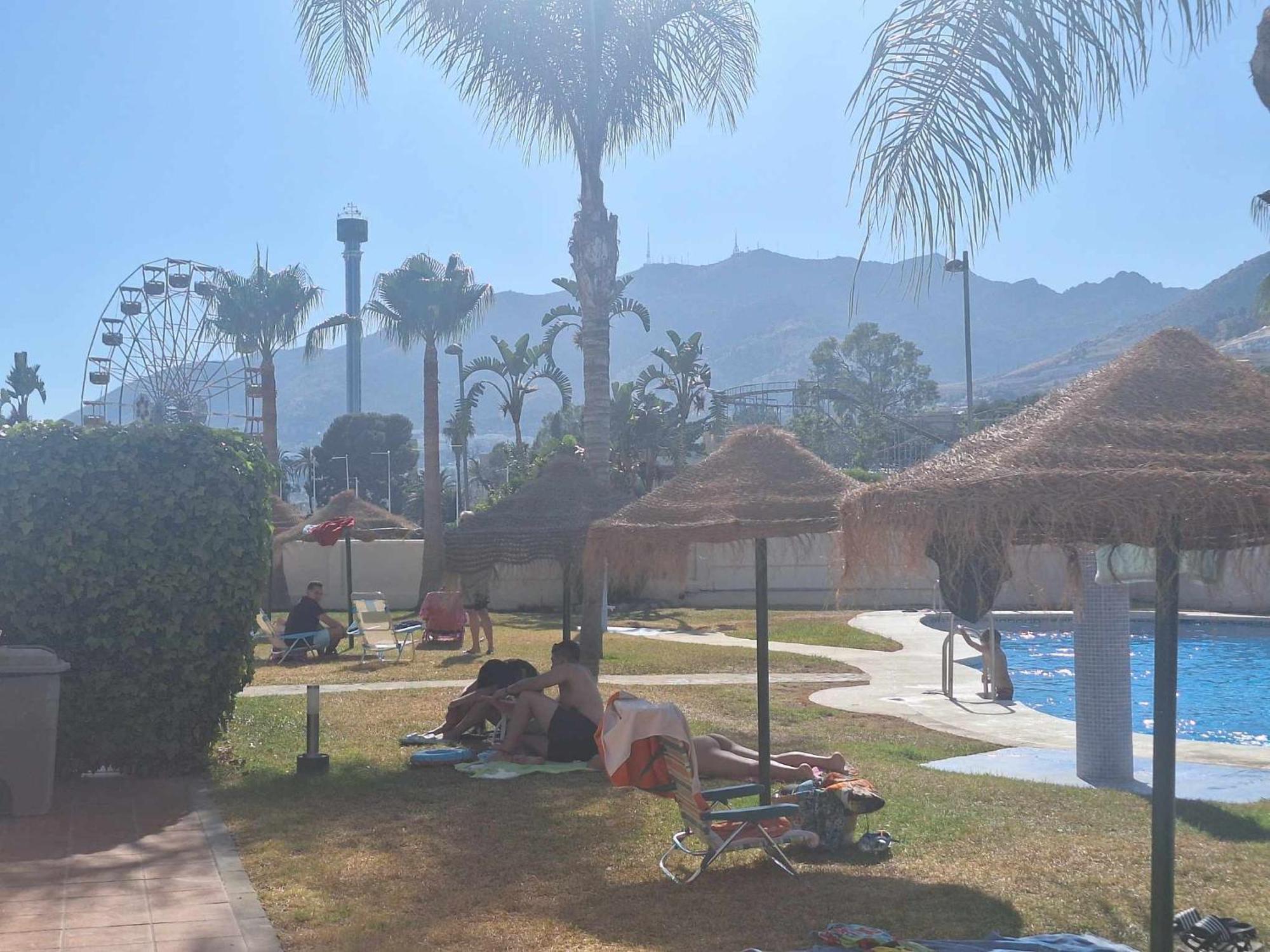 Vistsolmar -apartamentos Budha - Solo Familias ! Zona Tivoli Benalmadena