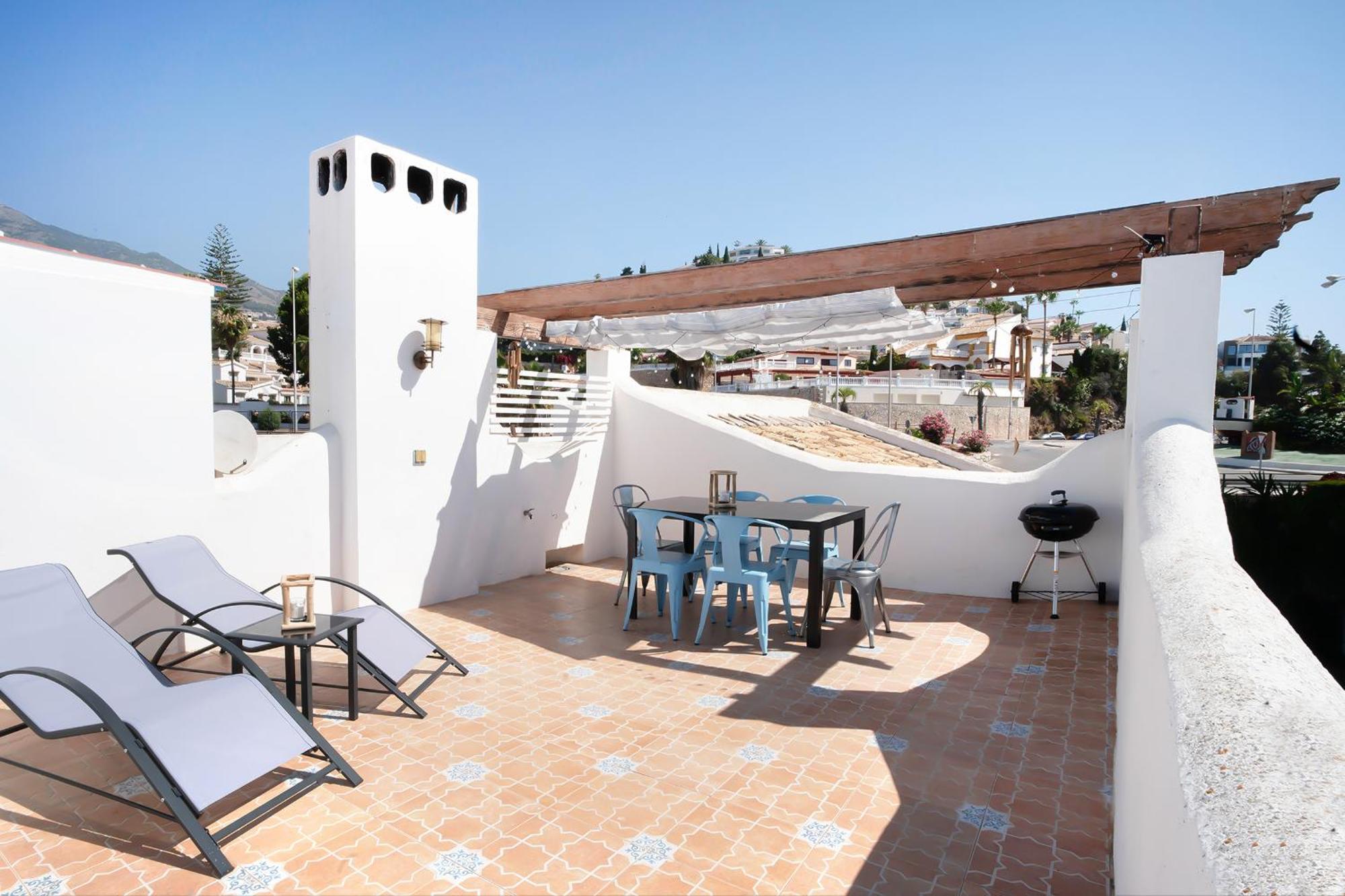 Coral Island Mediterranean Duplex Penthouse Apartment *