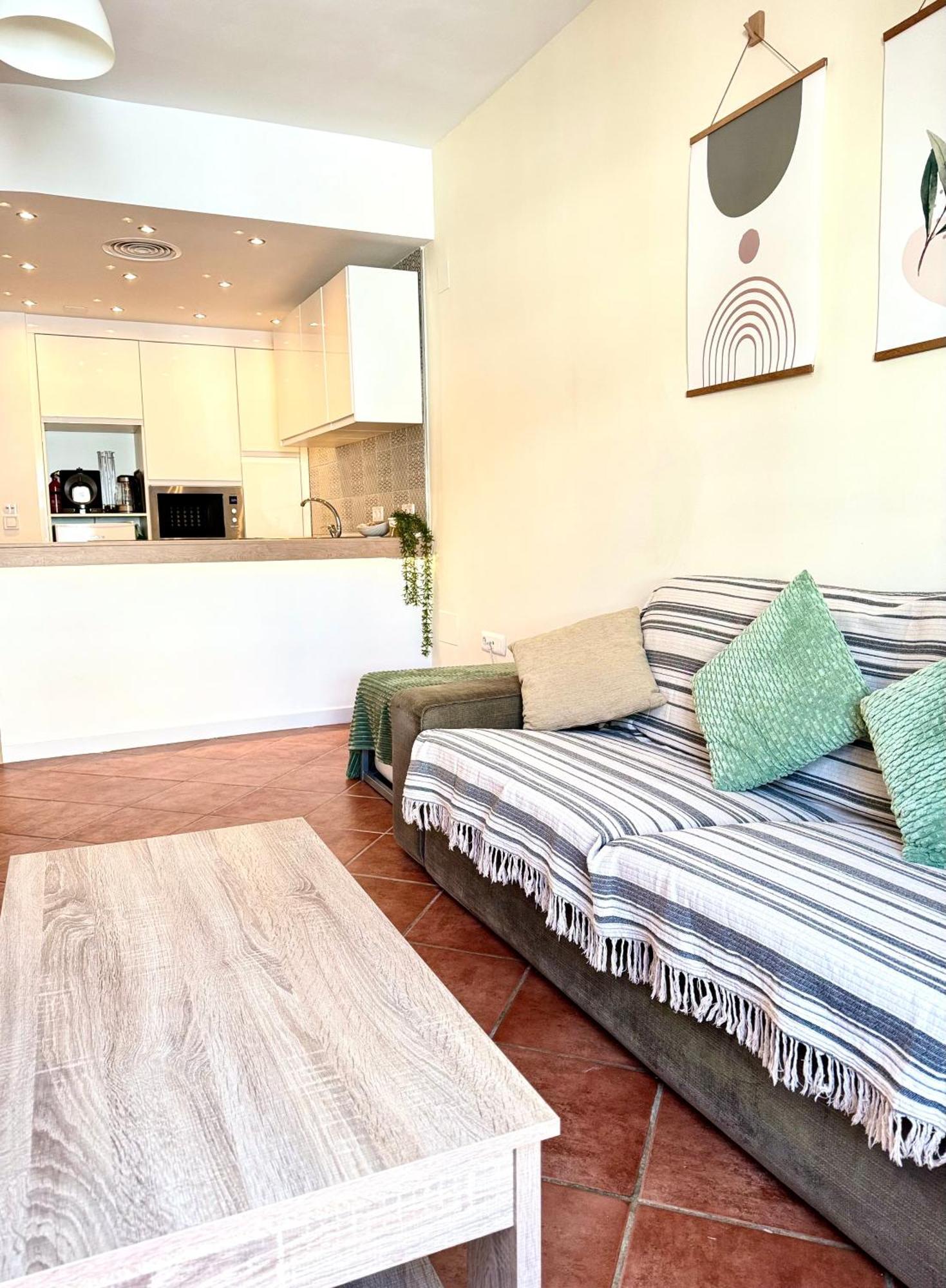 El Muro Apartment