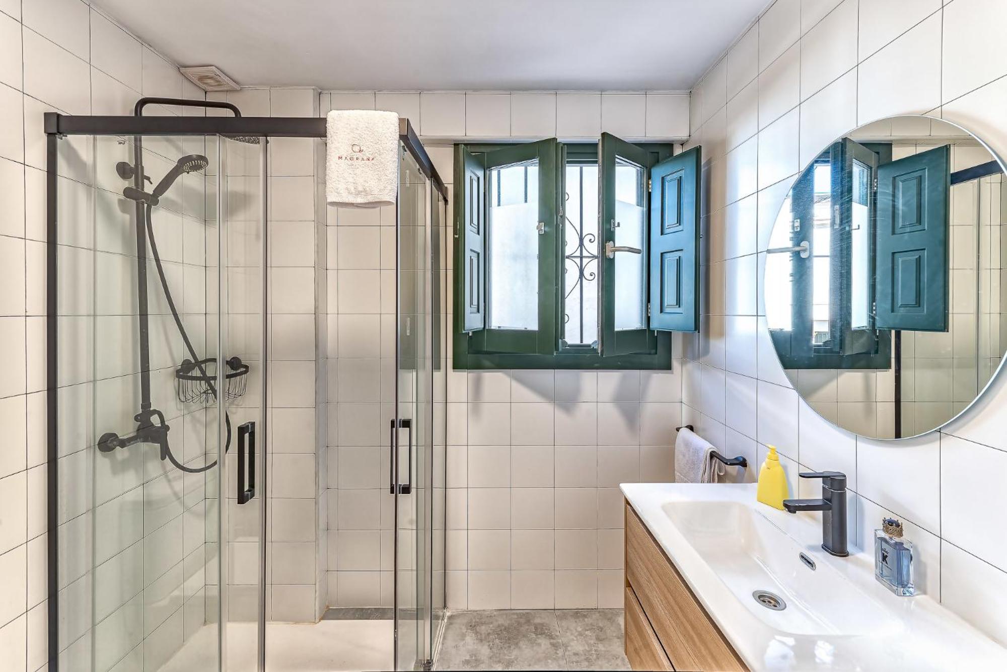 Apartment Lovely House In Peaceful Courtyard Benalmadena