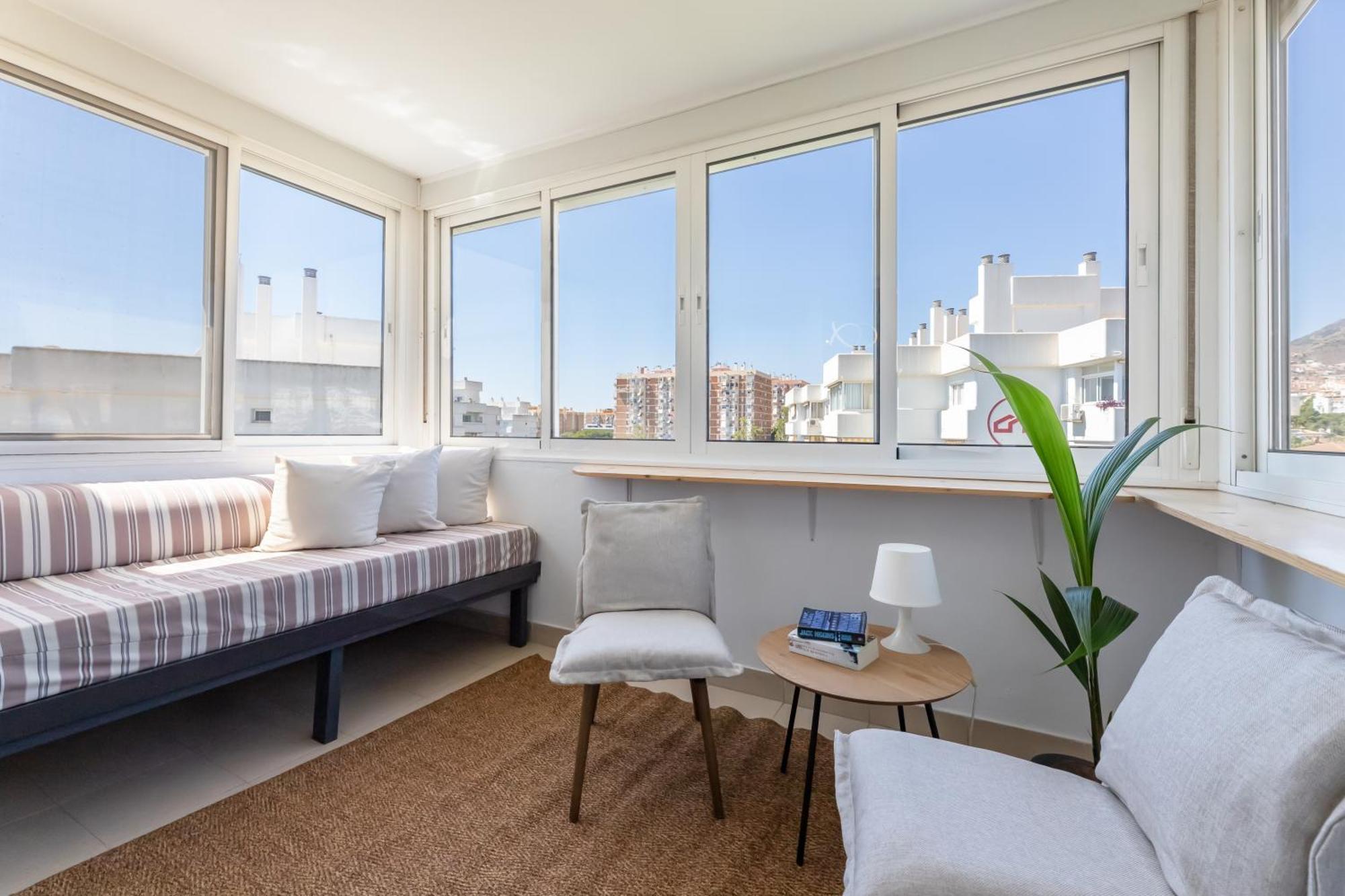Vb Myramar 1bdr Penthouse Centre-coast *