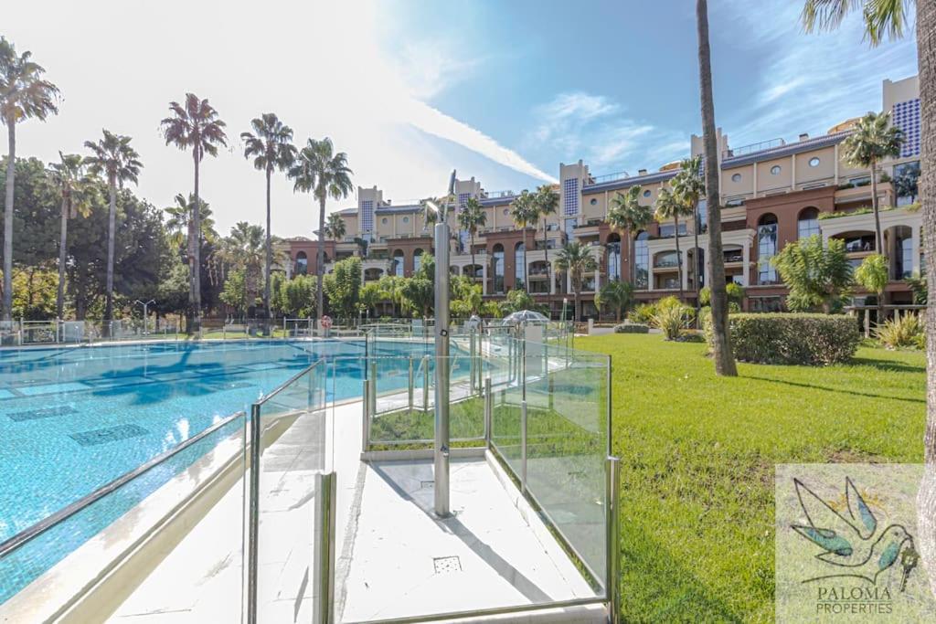 2 Bdr With Heated Pool & Jacuzzi