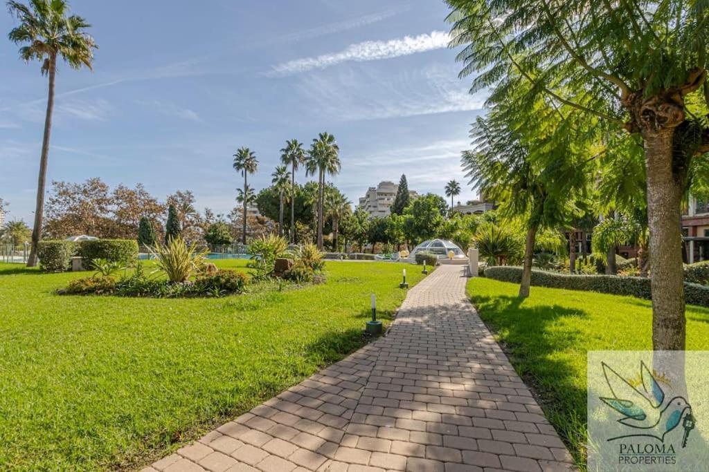 2 Bdr With Heated Pool & Jacuzzi * Benalmadena