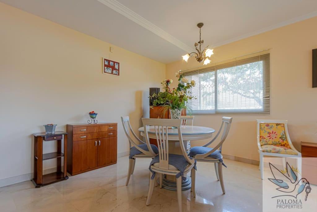 Apartment 2 Bdr With Heated Pool & Jacuzzi *