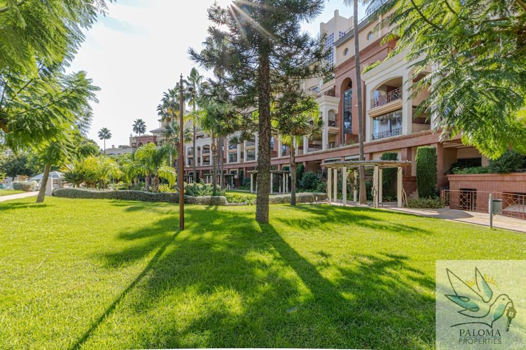 2 Bdr With Heated Pool & Jacuzzi *