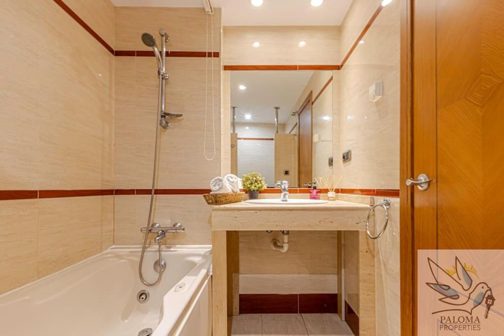 2 Bdr With Heated Pool & Jacuzzi