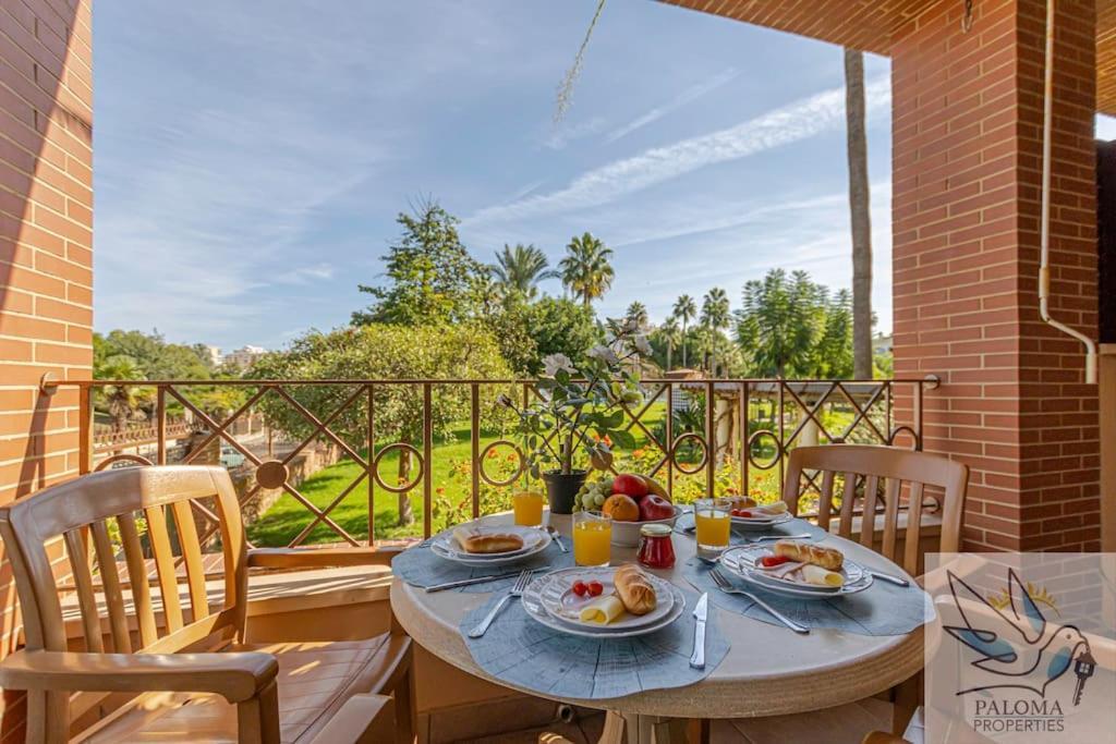 2 Bdr With Heated Pool & Jacuzzi