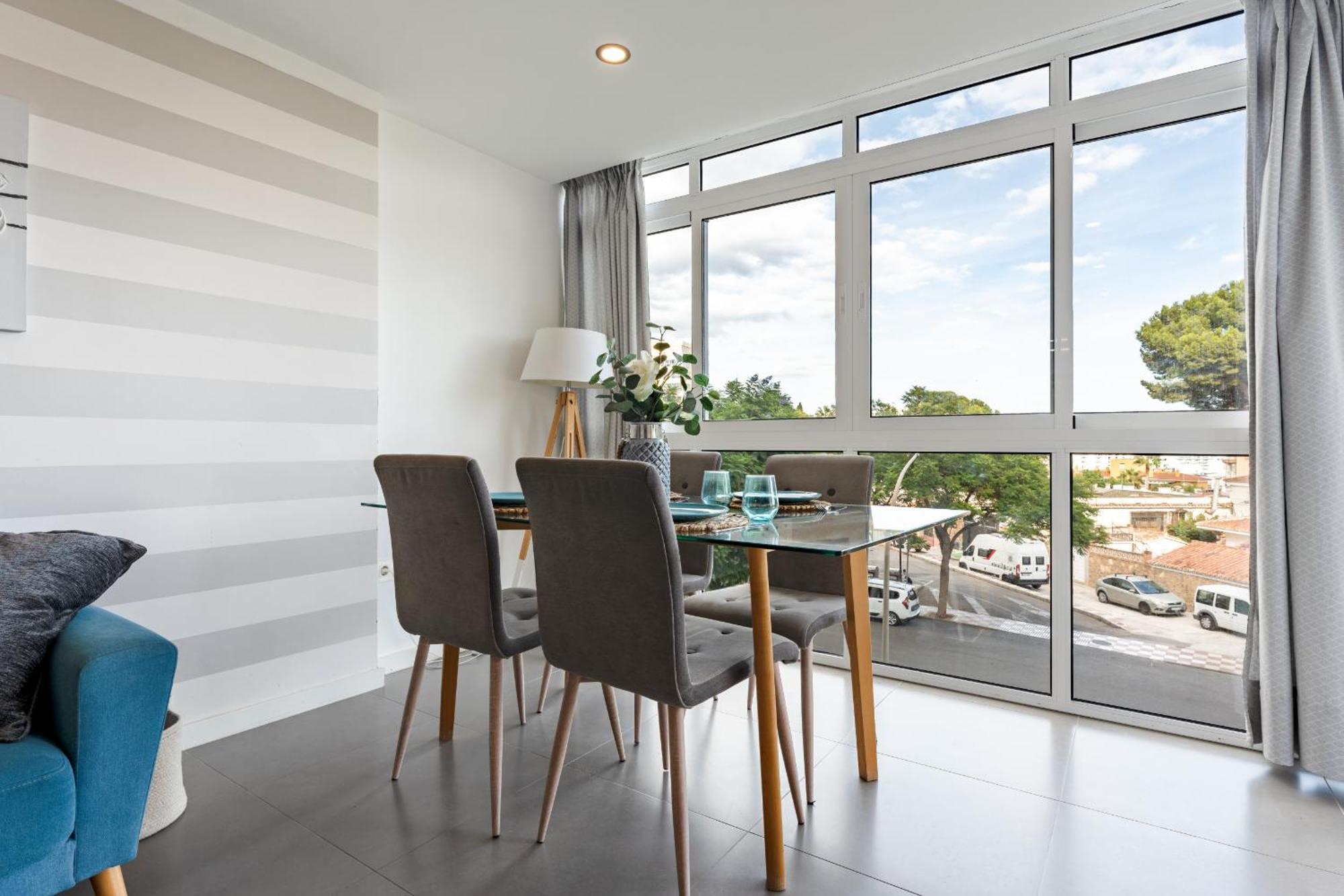 Bonanza Deluxe - Easy Walk To Beach, Marina And Shops