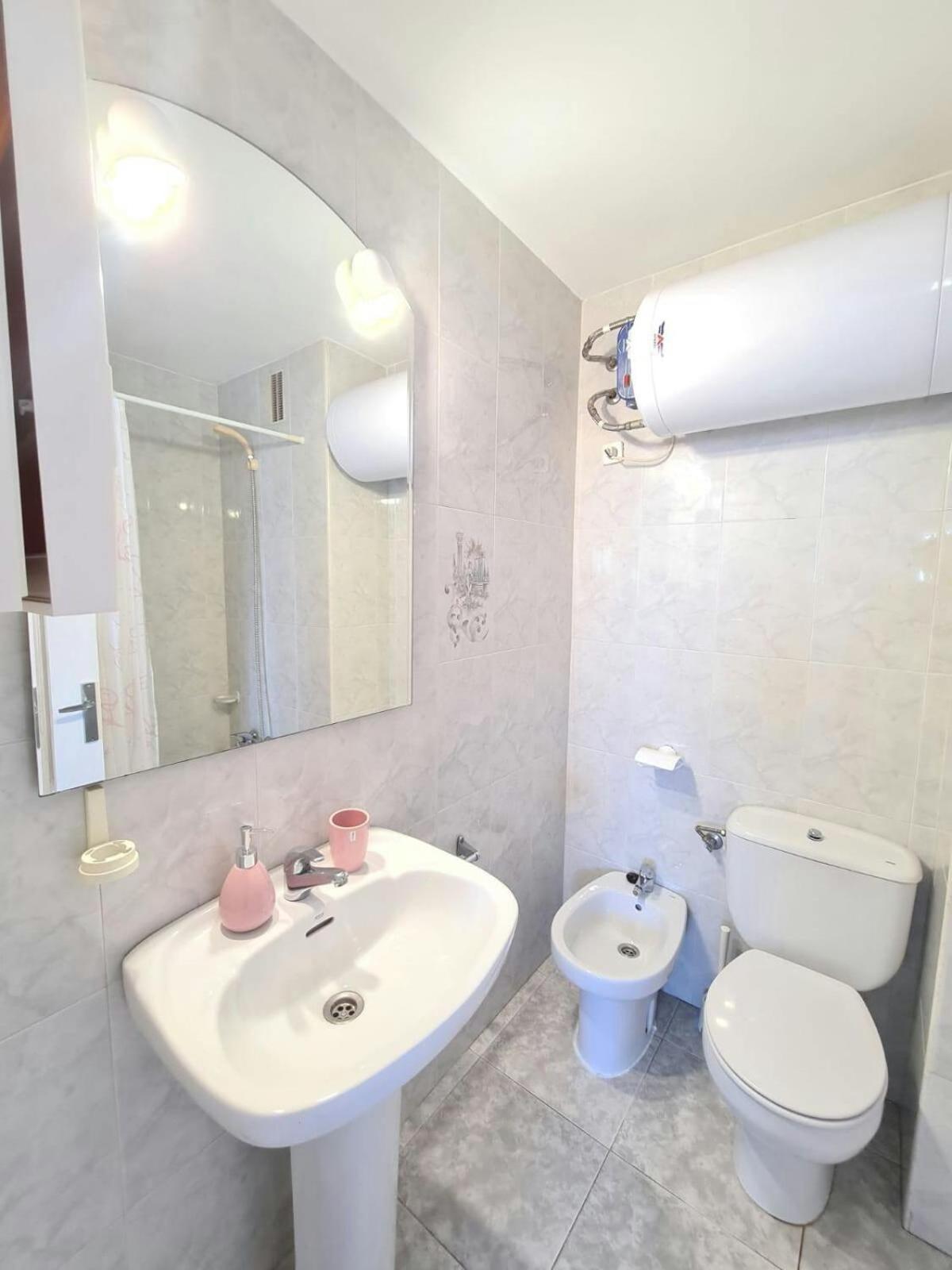 Apartamento 2 Hab. Con Vistas En *