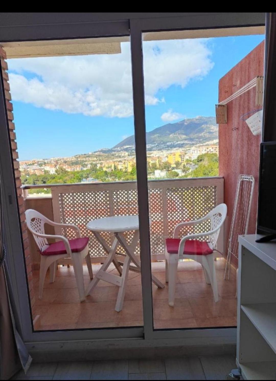 Apartment Jupiter Sea View *