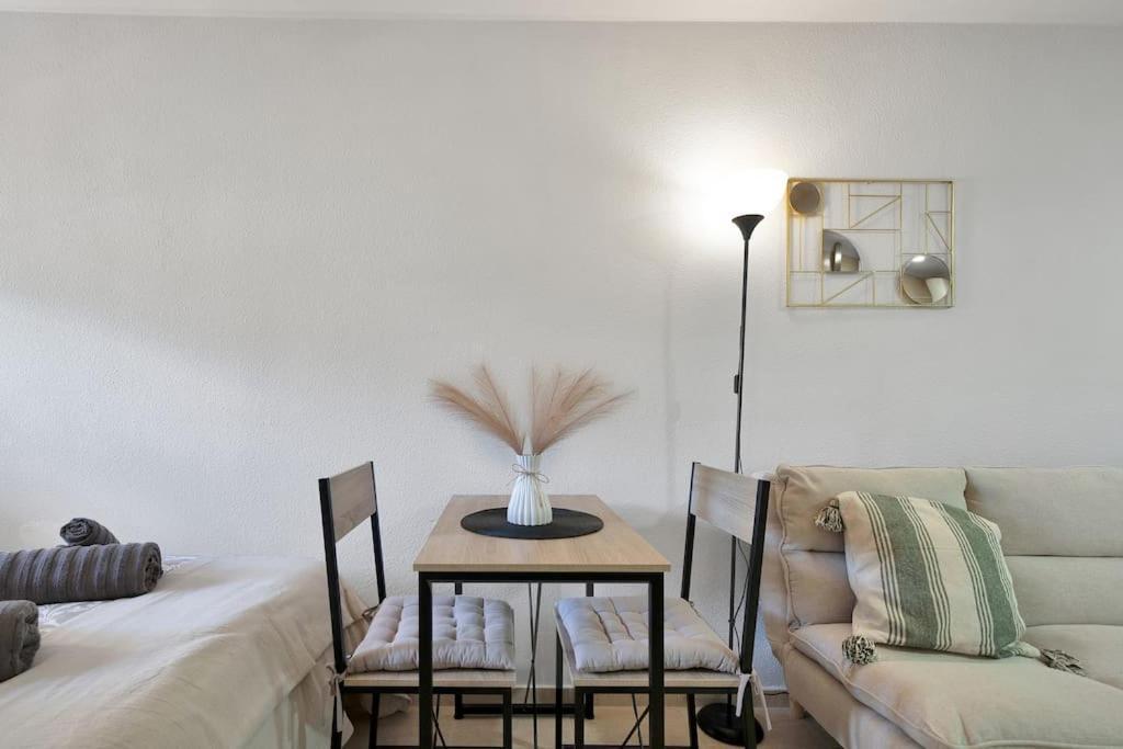 Estudio Con Wifi Piscina Y Parking En - Acuario 5 Appartement