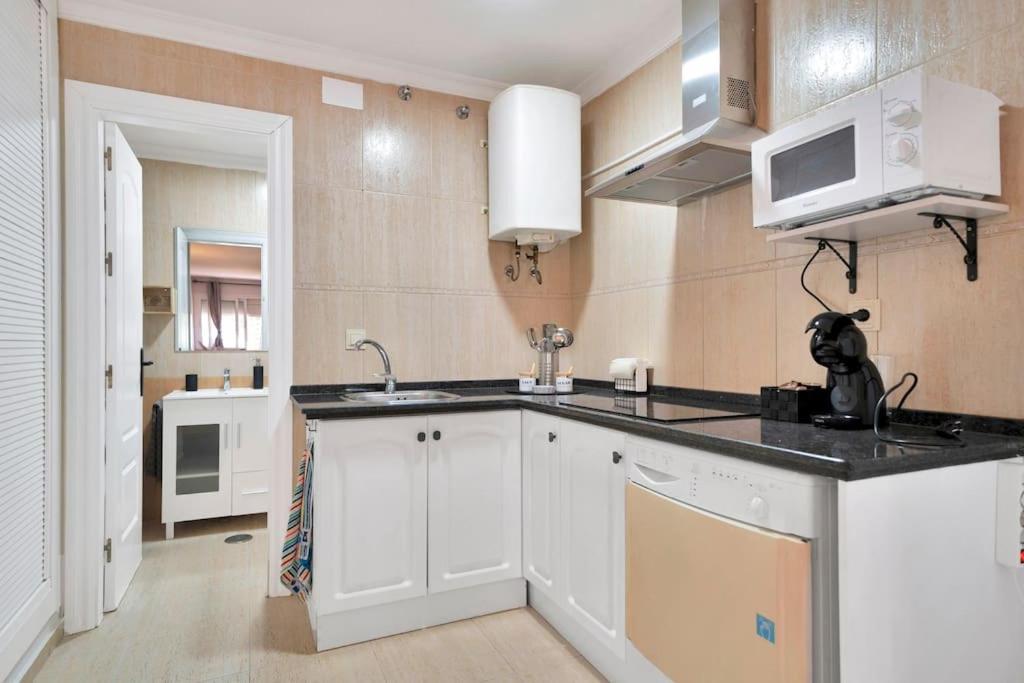 Appartement Estudio Con Wifi Piscina Y Parking En - Acuario 5