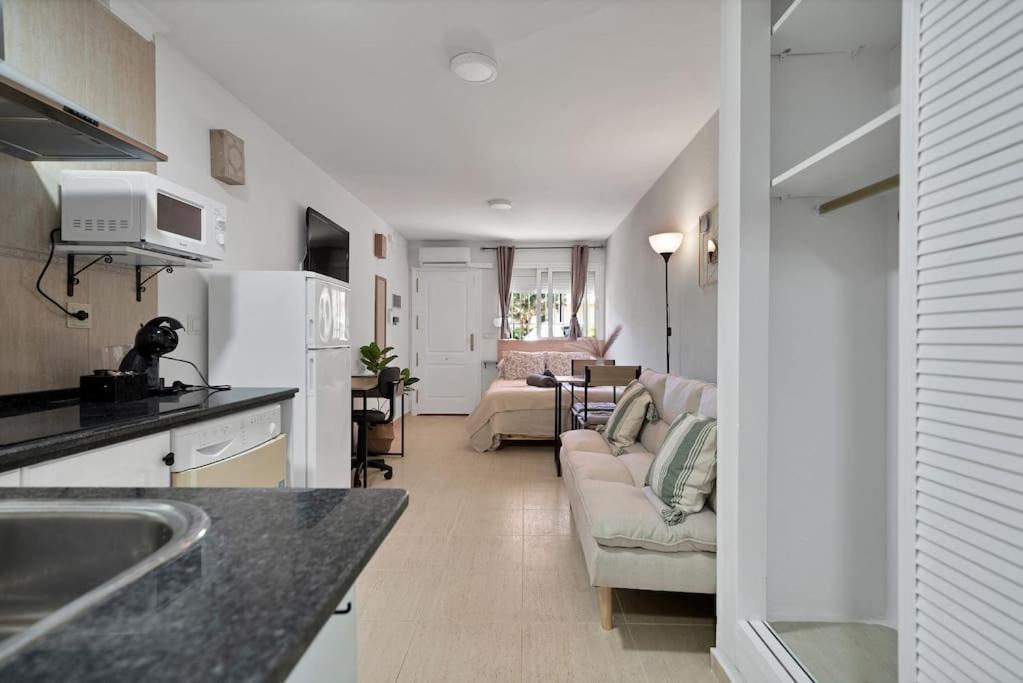 Appartement Estudio Con Wifi Piscina Y Parking En - Acuario 5 Benalmádena