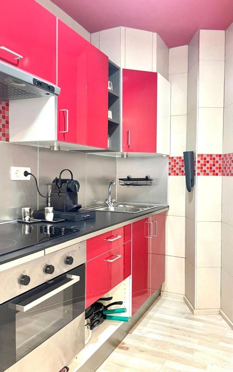 Apartment In Avenida Alay, 2 *