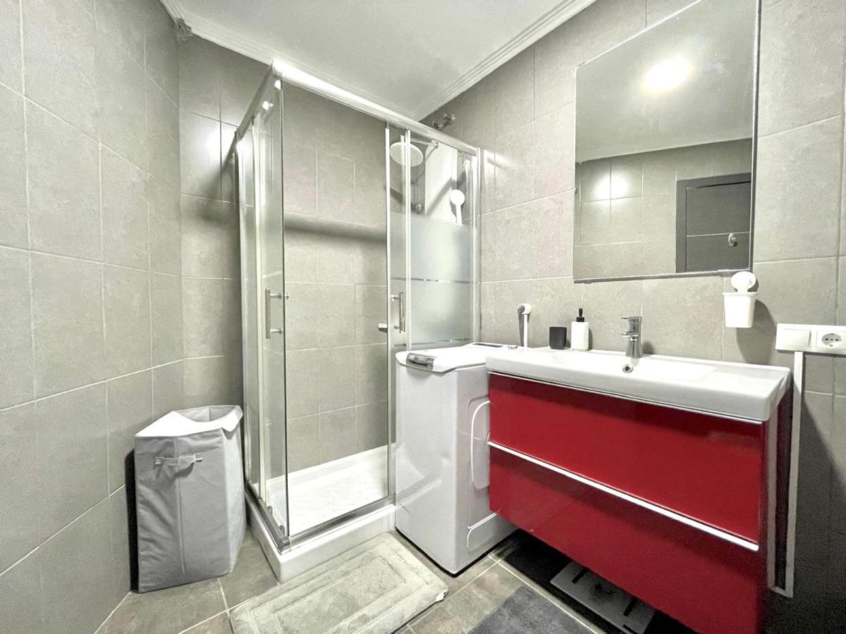 In Avenida Alay, 2 Apartment *