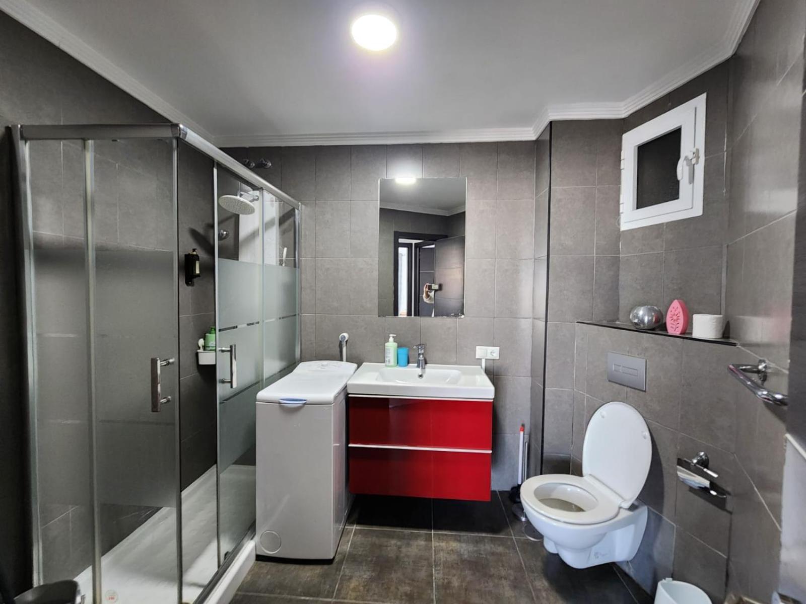 In Avenida Alay, 2 Apartment *