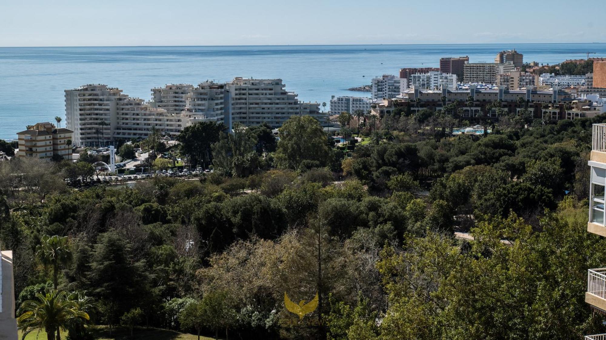 Aguila Views Apartment