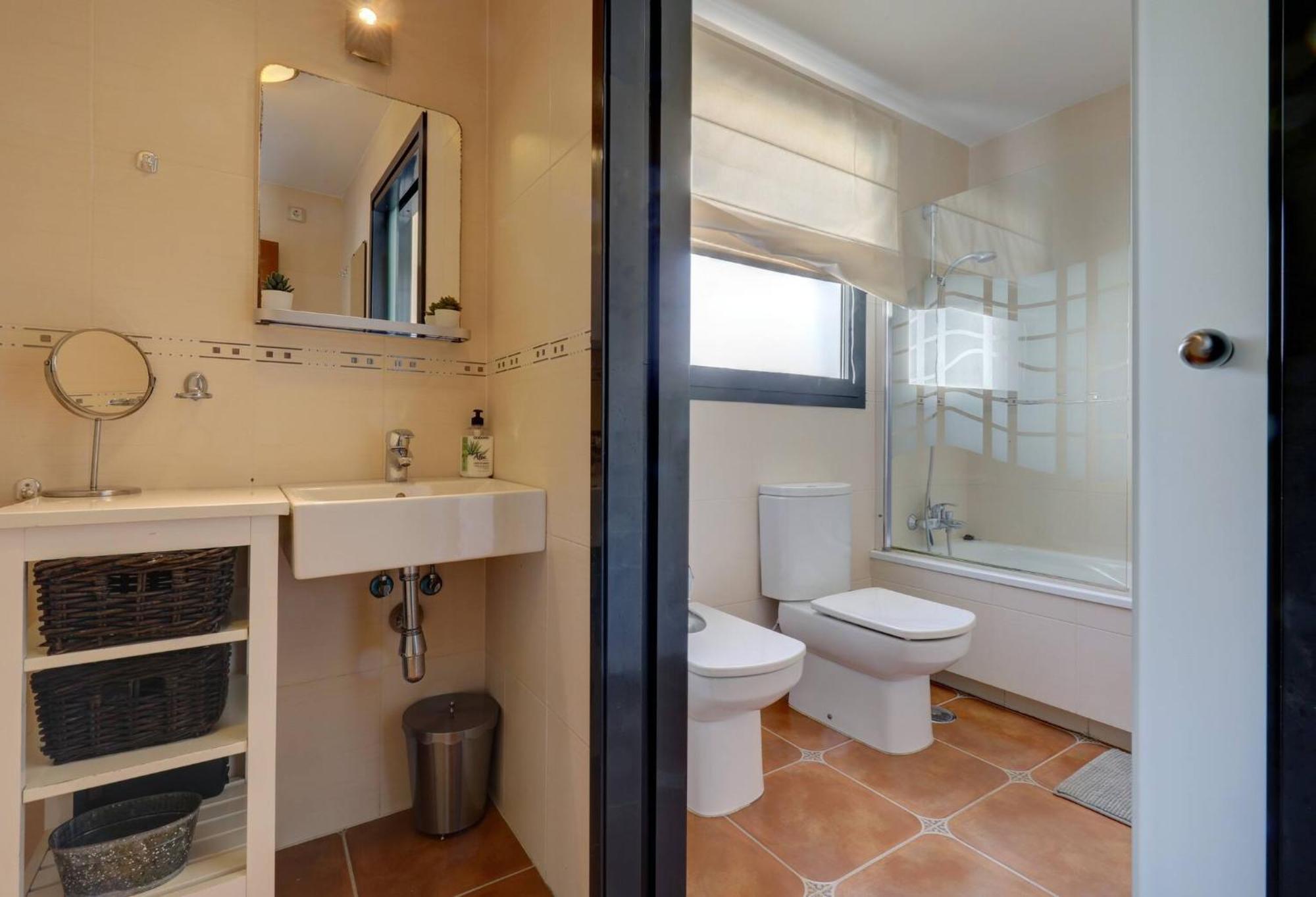 011 Bright And Spacious With Private Pool Villa *