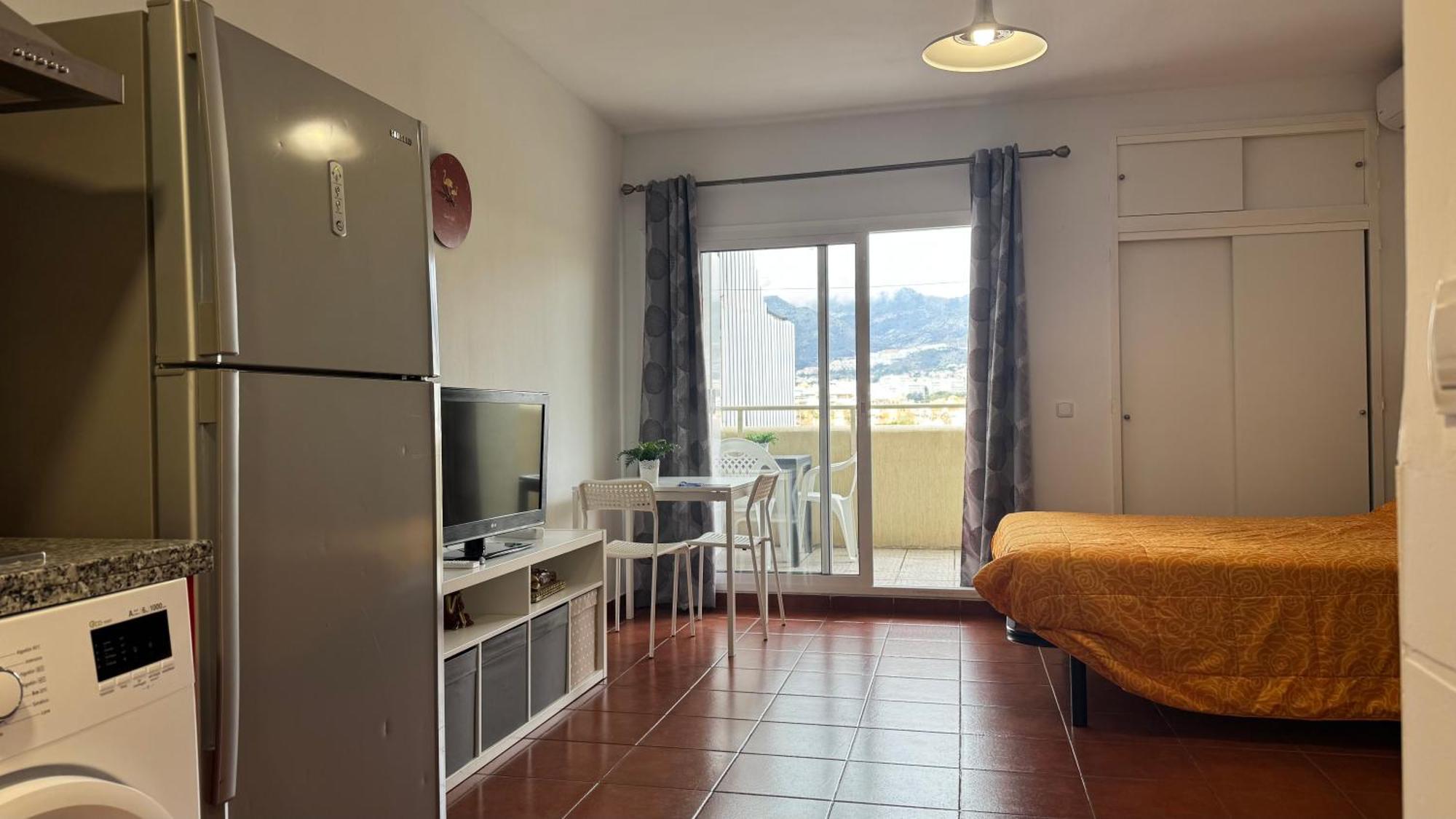 Apartment Estudio Benal Vista A La Piscina