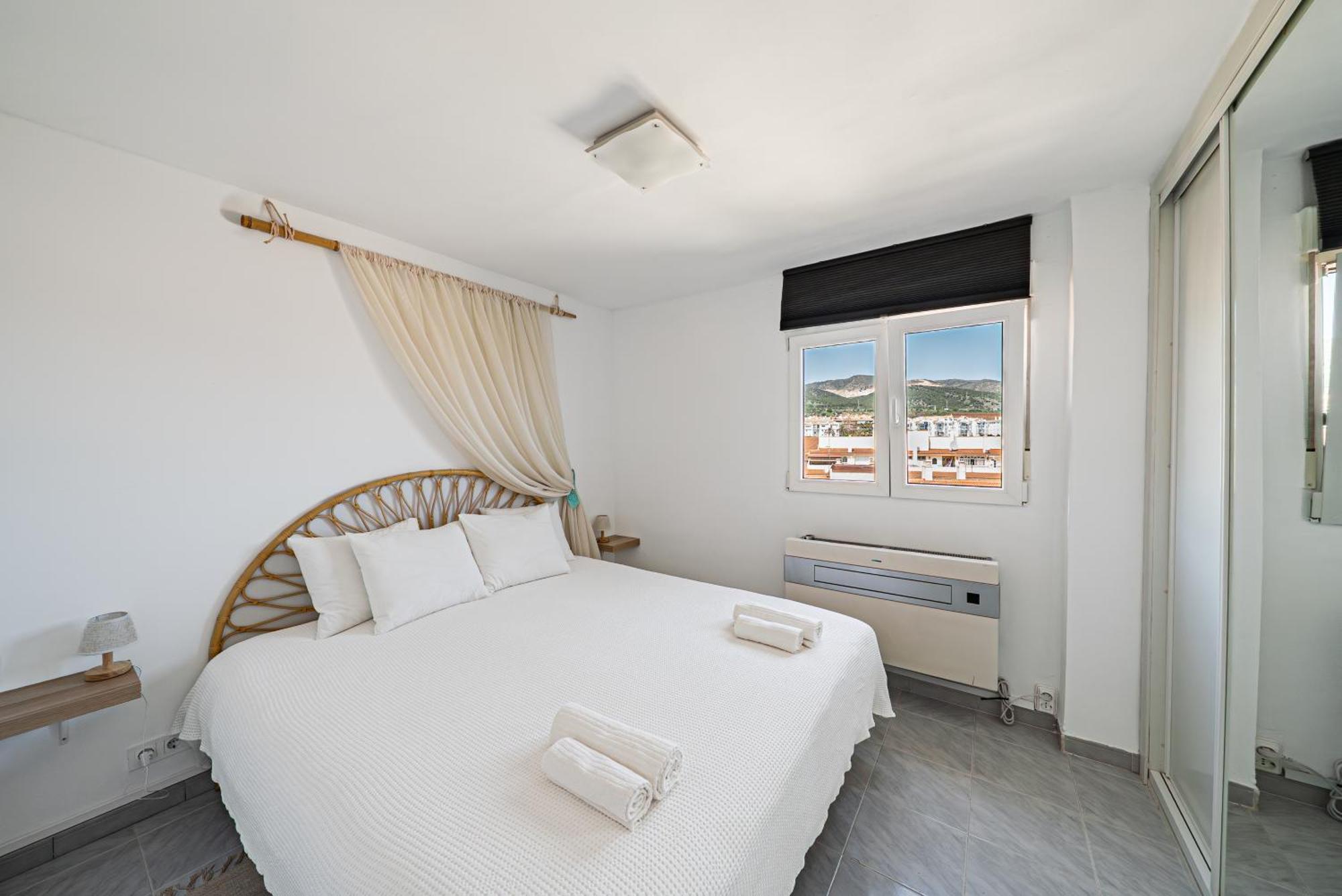Pura Vida King-size Bed Sea And Mountain View