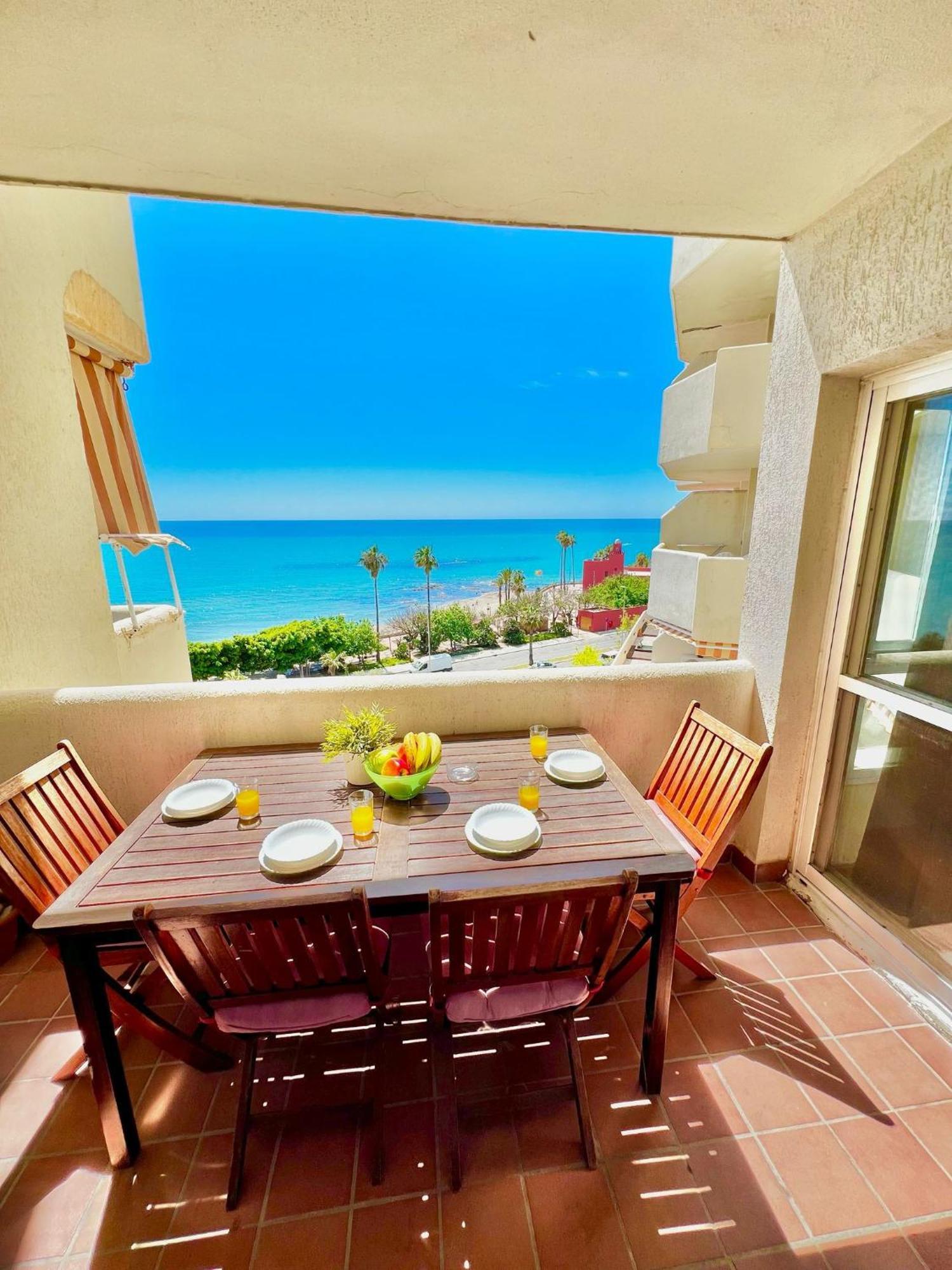 Beachfront In Benalbeach *