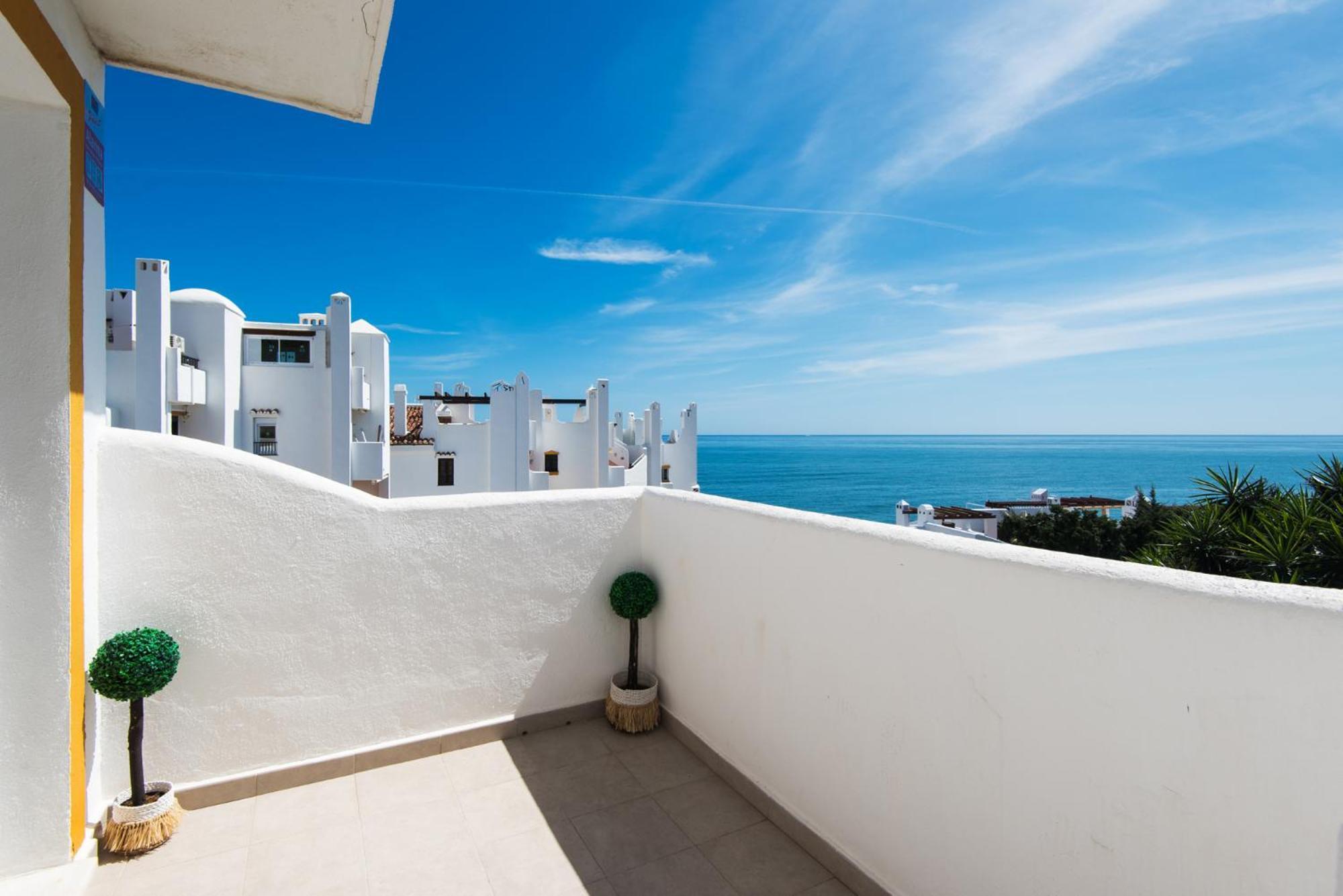Coral Island Mediterranean Duplex Penthouse Apartment