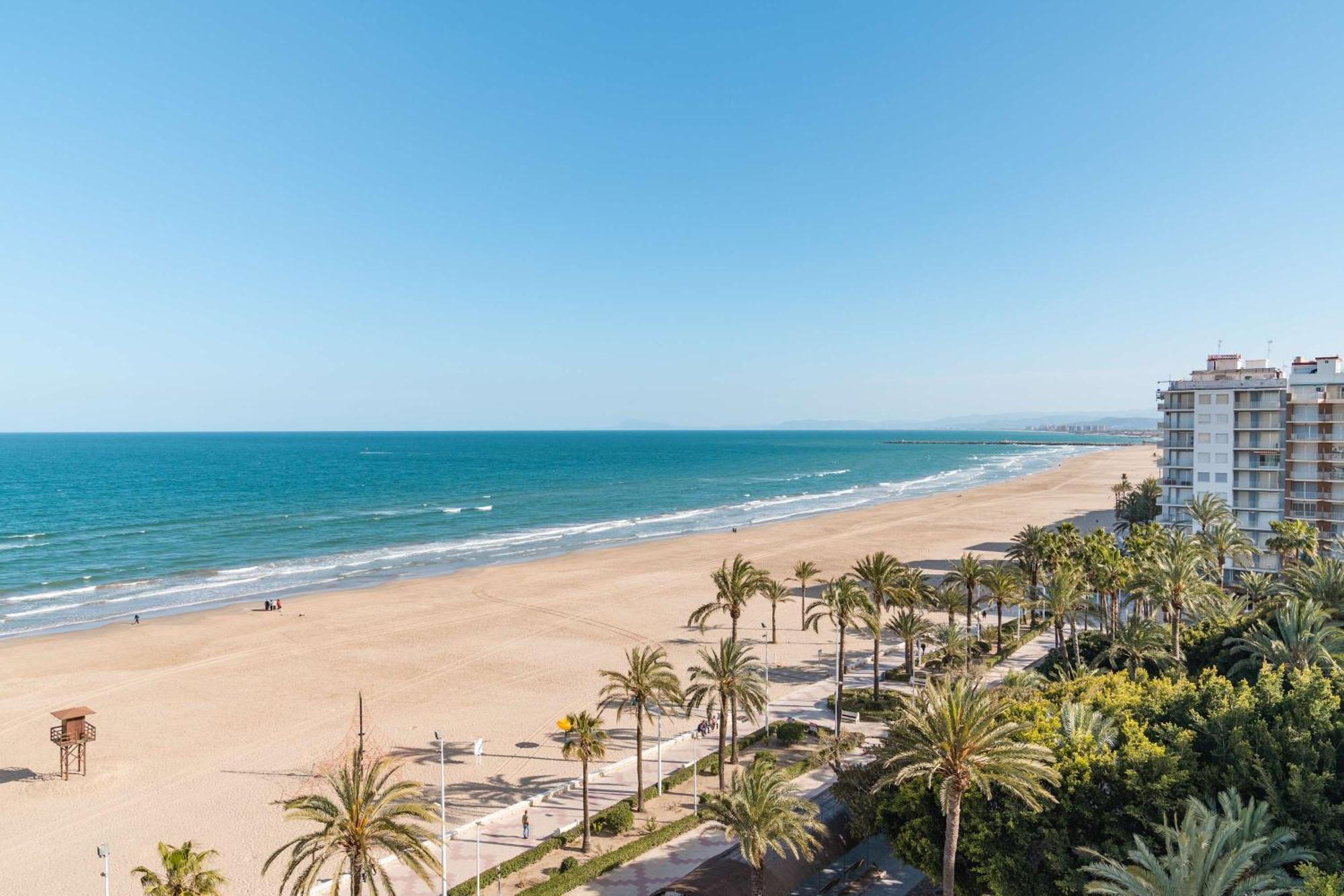 Three Hundred Metres To By Better Bookings Benalmadena