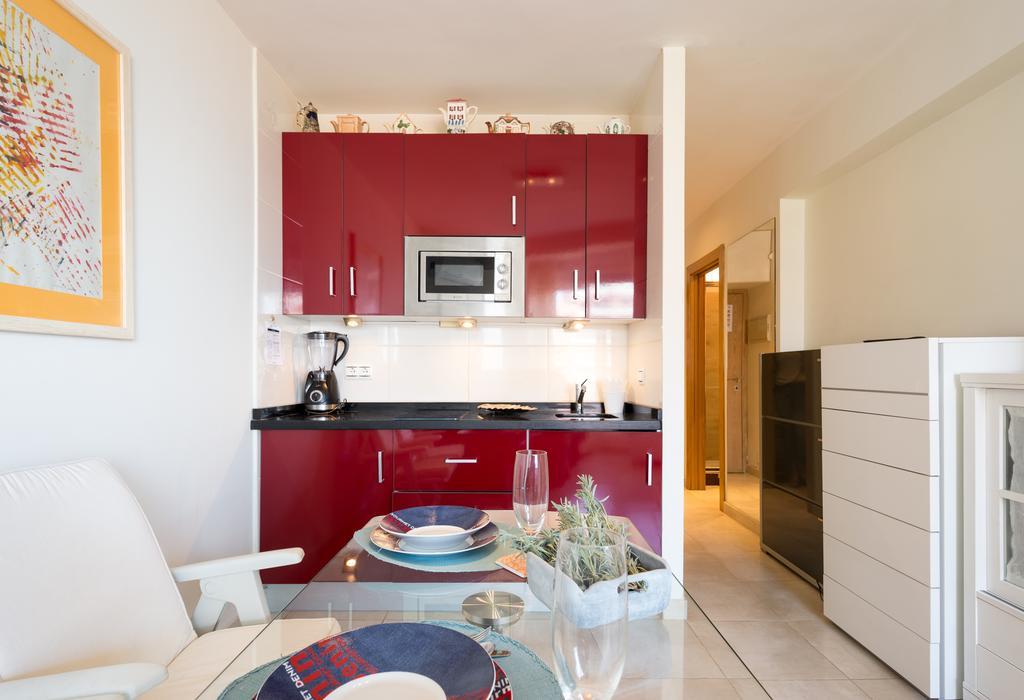 Malagasuite Front Beach Appartement *