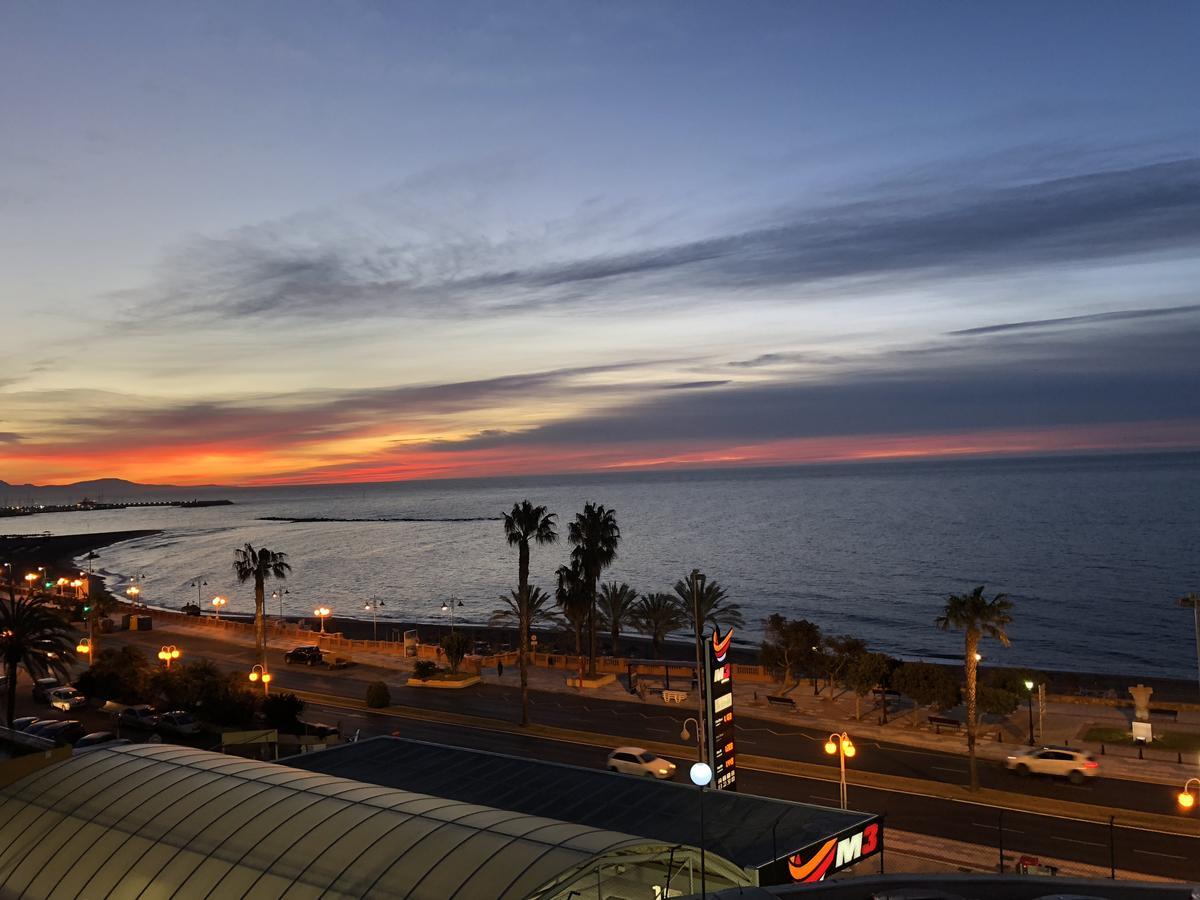 Benalbeach Sea Front Apartment *