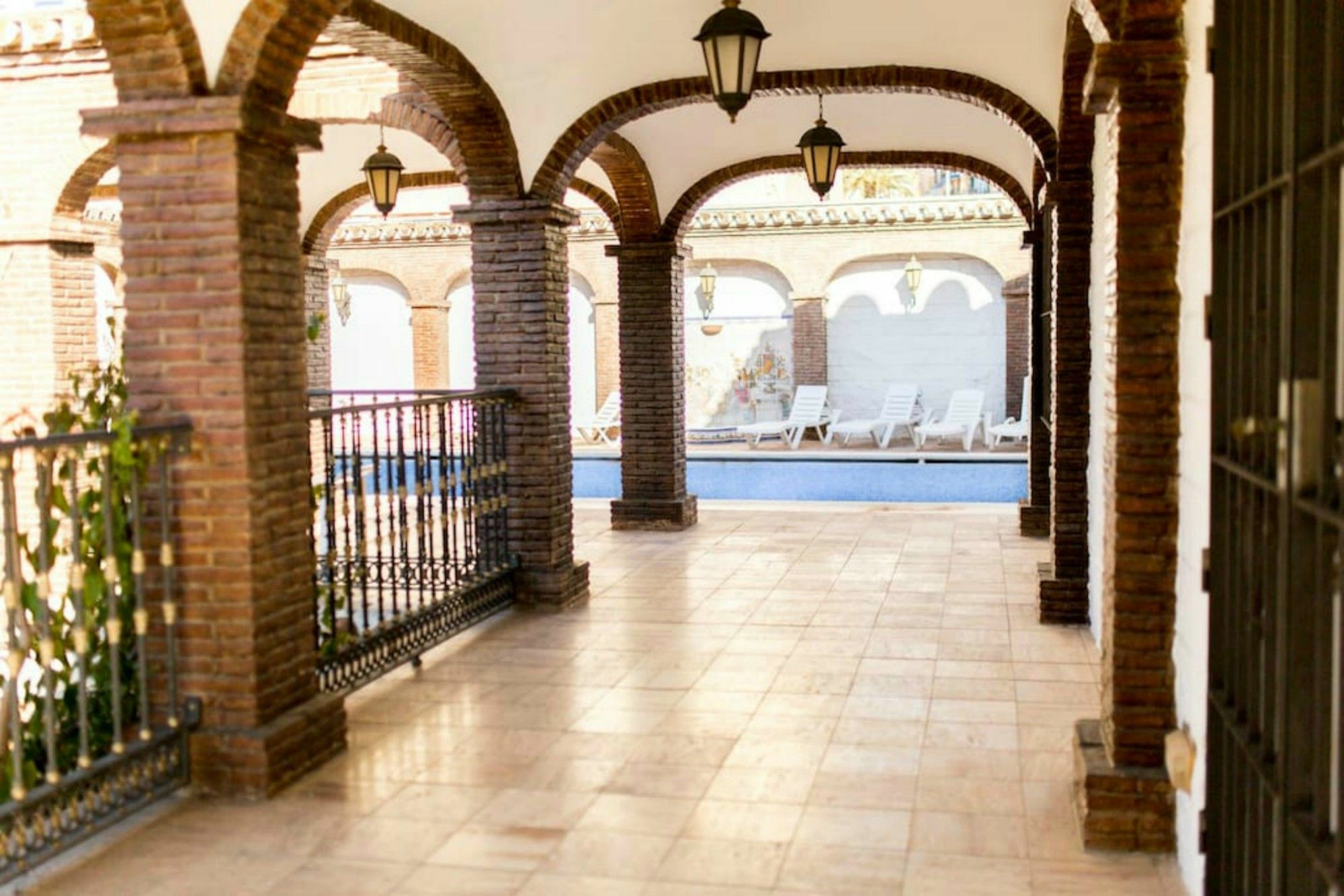 Luxury Puerto Marina Villa *