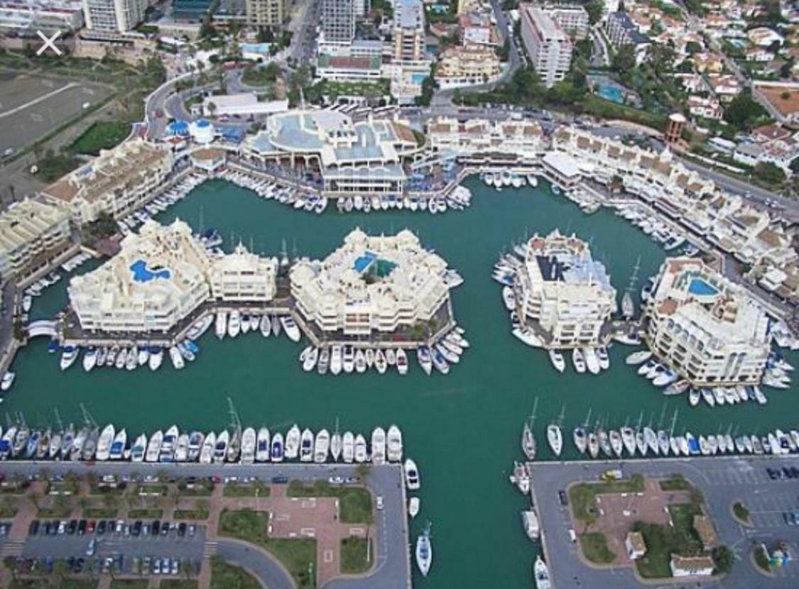 Puerto Marina