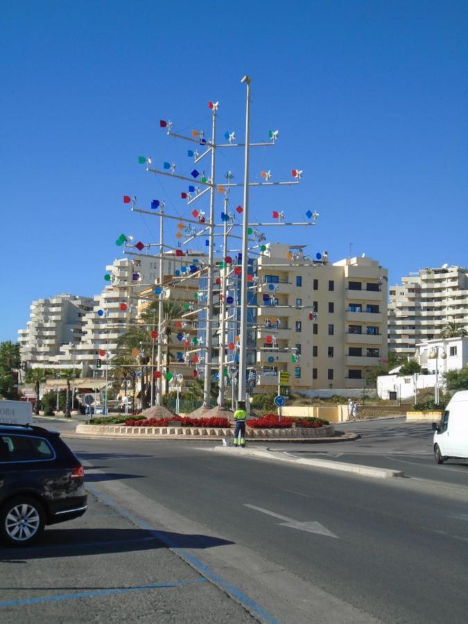 Benal Beach, Luxury Sea & Mountain View Beachside 1 Bedroom Benalmadena