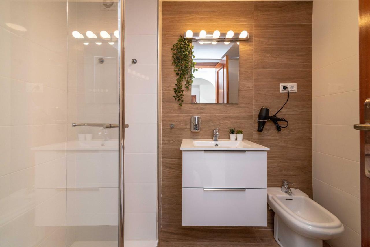 Vb Golondrinas Recently Renovated 2bdr Apt *